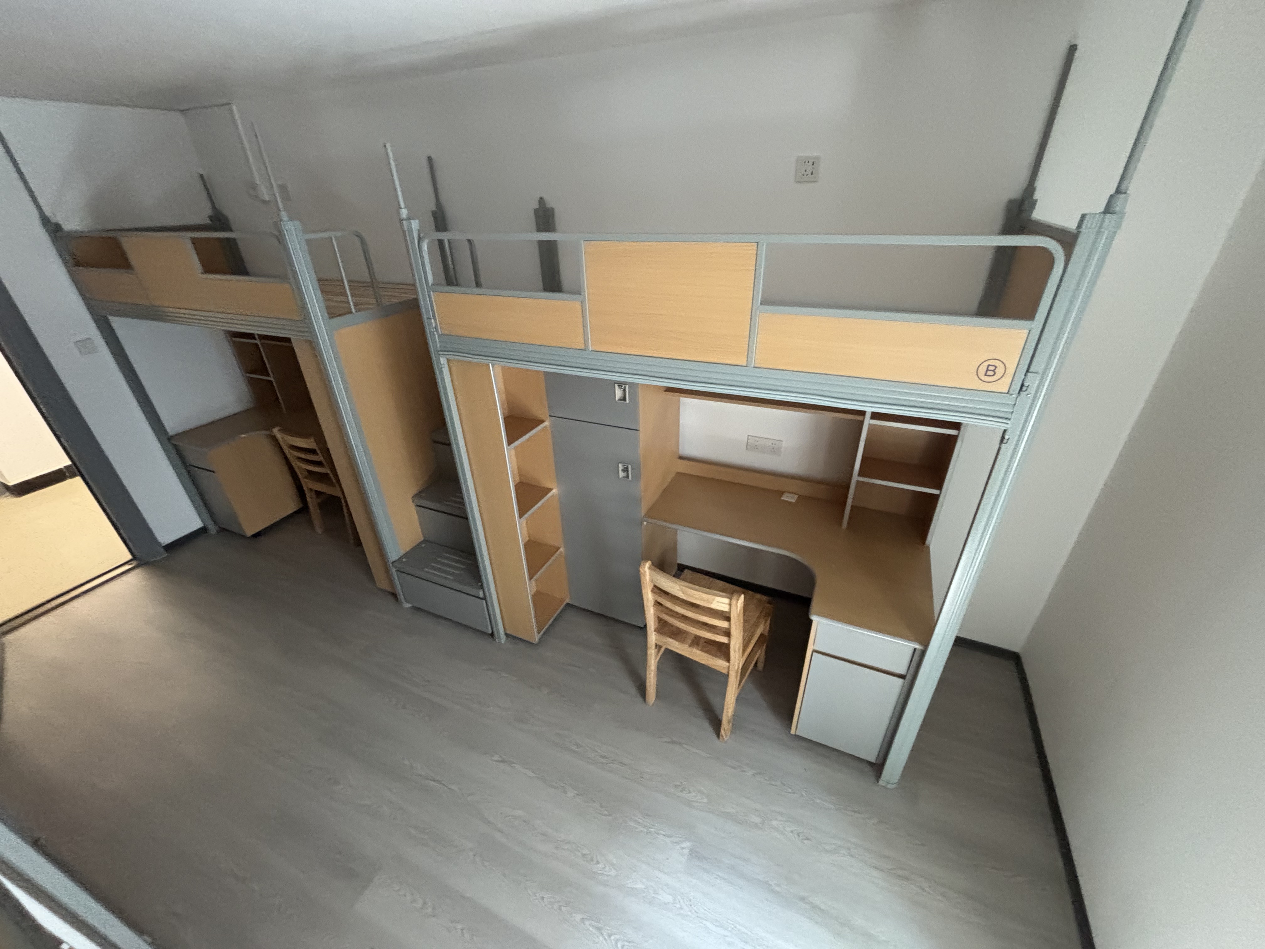 Latest company blogs about The school dormitory beds have been successfully delivered