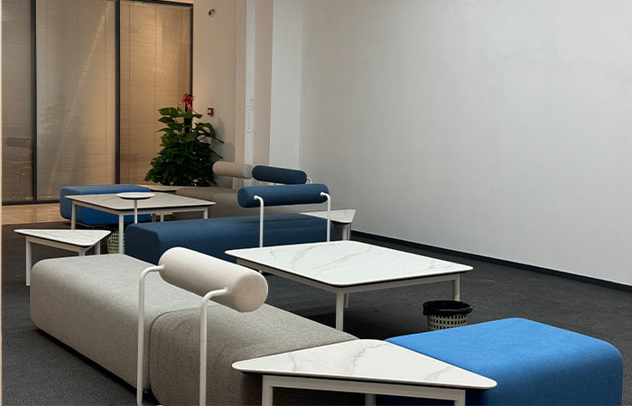 Latest company blogs about Office screens, employee workstations, boss desks, all purchased in one stop, no need to communicate with multiple suppliers.